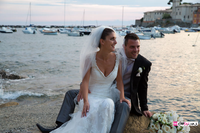 bride-groom-destination-wedding-italian-riviera-sestrilevante-bay2