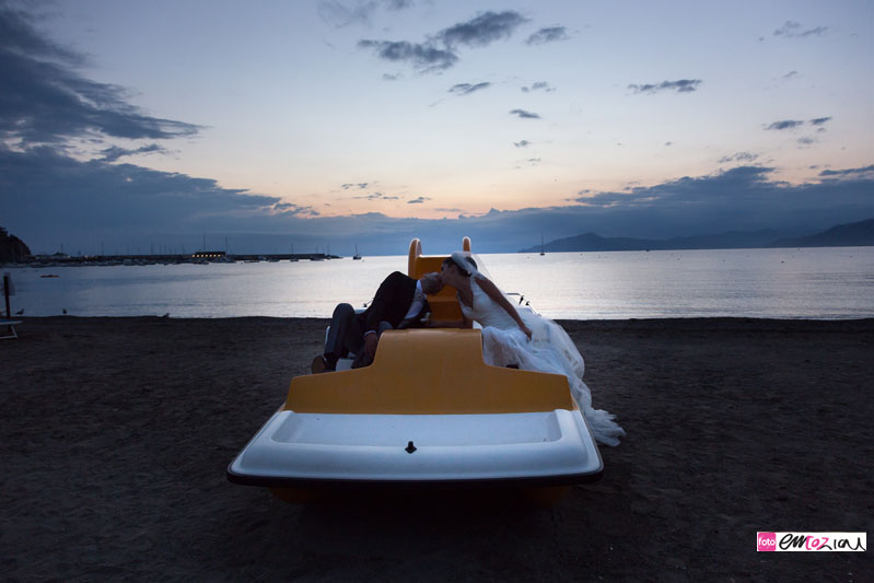 matrimonio-wedding-sestrilevante-spiaggia-tramonto-sposi