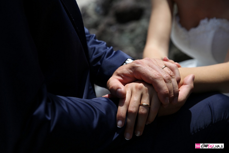 fotografo-matrimonio-sestrilevante-destinationwedding-italianriviera-baiadelsilenzio_mani_hends